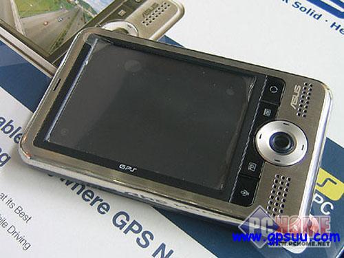 点击查看本文图片 华硕 MyPal A686 - GPS PDA的典范 华硕A868小降300热卖