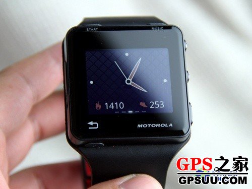 iWatch对手 摩托Actv智能腕表经典代表